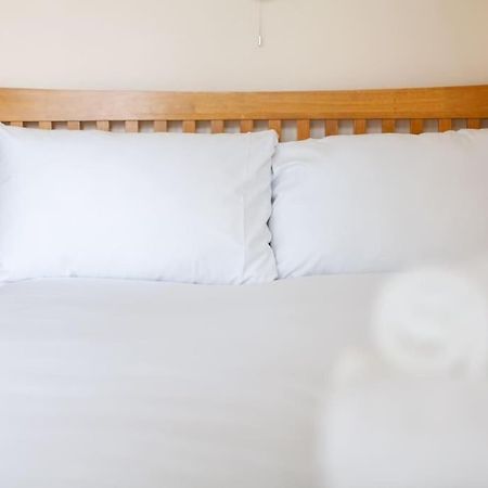 לונדון Spacious & Central 3-Bed Flat By Popular Waterloo! מראה חיצוני תמונה