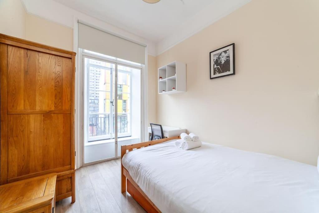 לונדון Spacious & Central 3-Bed Flat By Popular Waterloo! מראה חיצוני תמונה